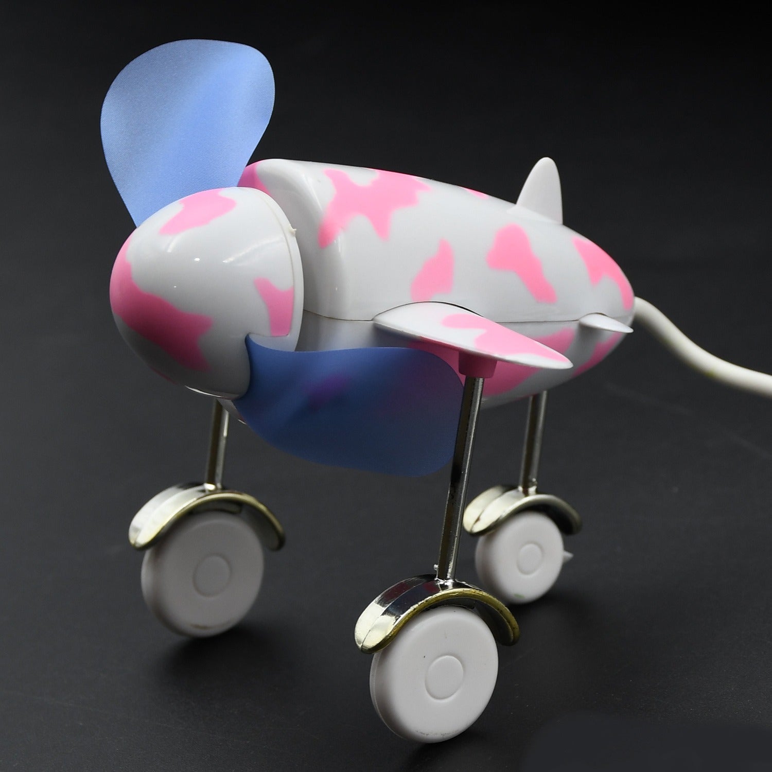 Plane-shaped USB fan for laptop and desktop Plane-shaped USB fan for laptop and desktop